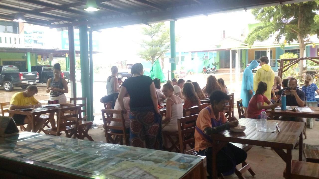 เรืองศรีศิริ เกสเฮาส์ Hotel สุโขทัย ภายนอก รูปภาพ